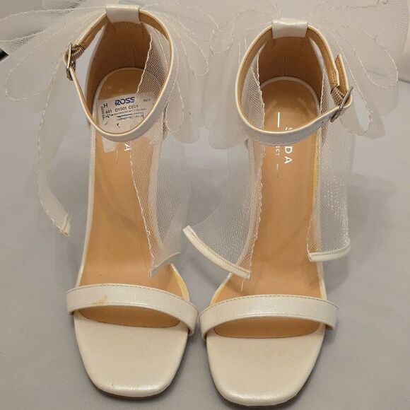 SODA ELEGANT STILETTO STRAPPY HEEL with BOW SANDAL - Picture 3 of 16